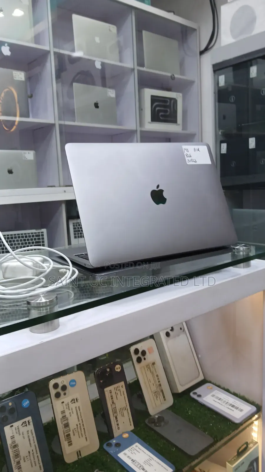 Laptop Apple MacBook Air 2020 M1 8GB Apple M1 SSD 512GB
