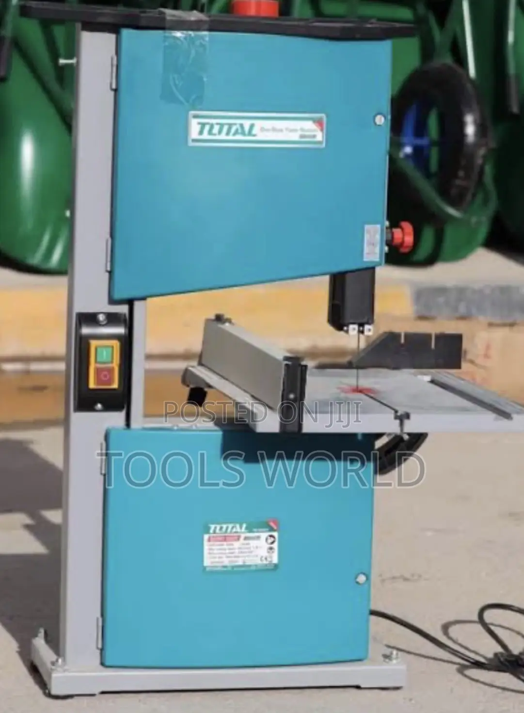 Total Industrial 350w Band Saw With Tilting Table