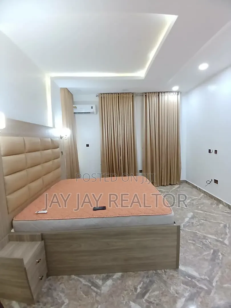 2bdrm Bungalow in Nia Quarters, Karu for rent