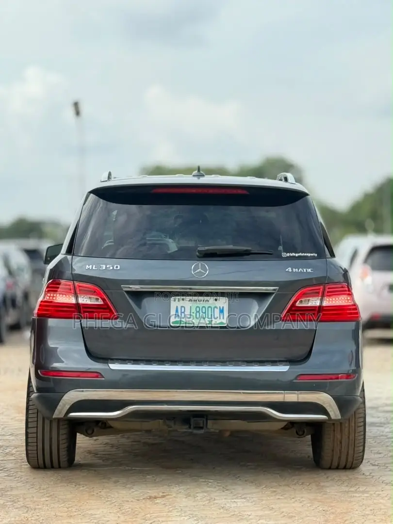 Mercedes-Benz M Class ML350 4MATIC 4dr SUV AWD (3.5L 6cyl 7A) 2014