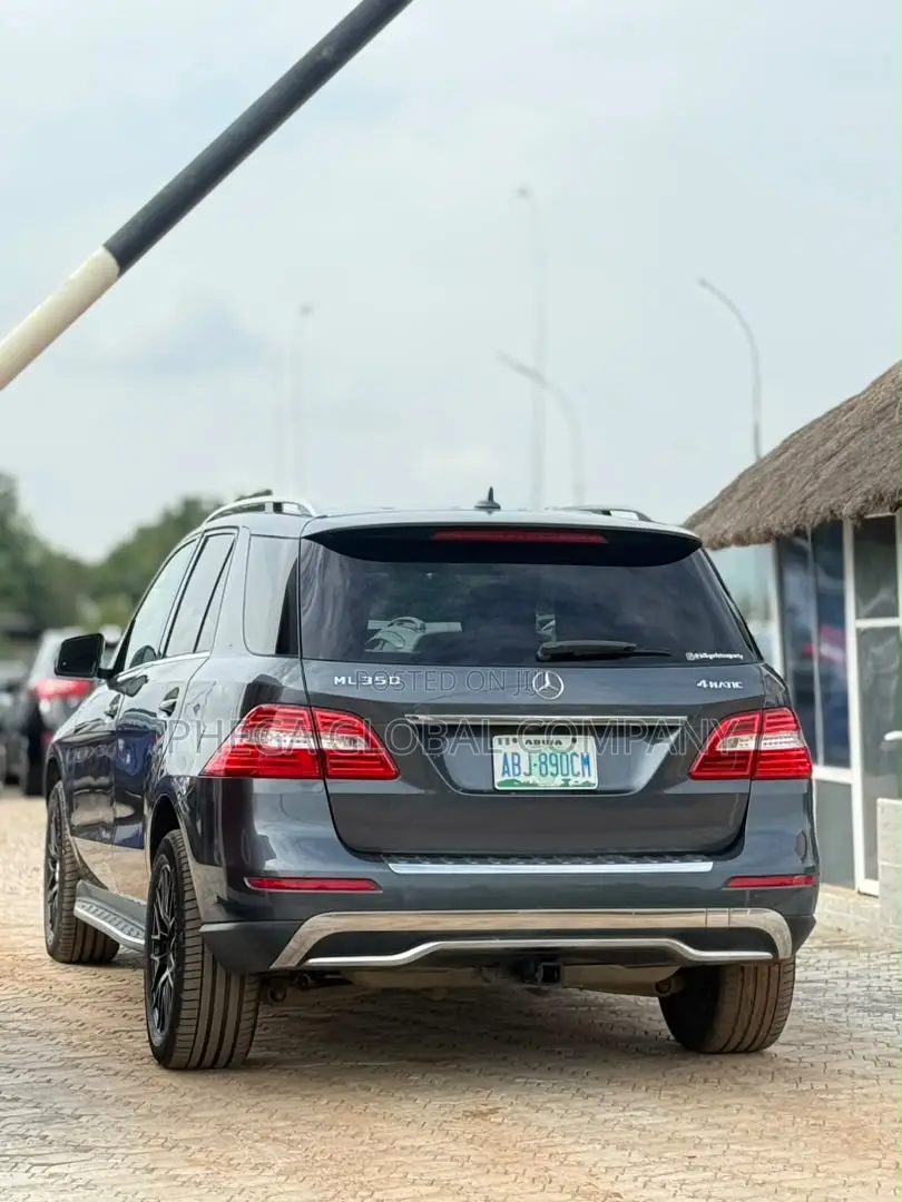 Mercedes-Benz M Class ML350 4MATIC 4dr SUV AWD (3.5L 6cyl 7A) 2014
