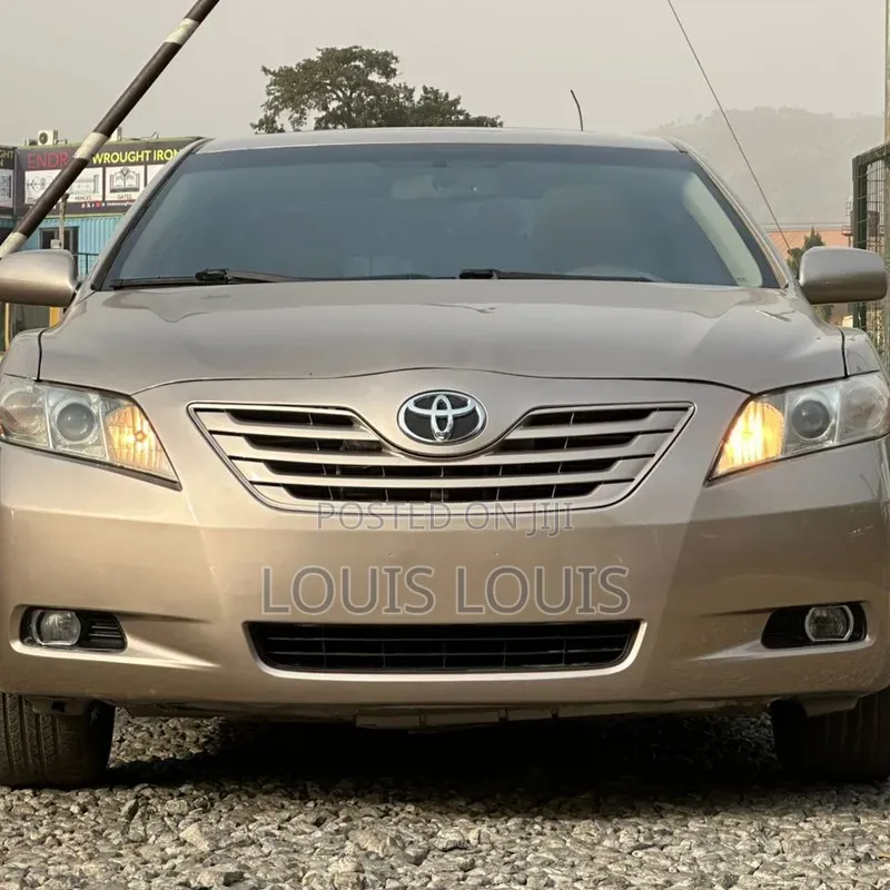Toyota Camry 2007 Gold
