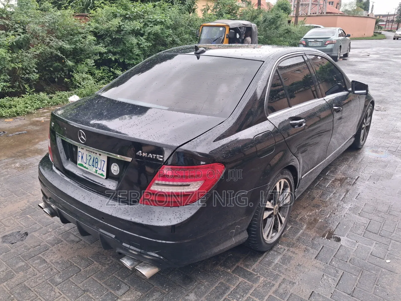 Mercedes-Benz C300 2008 Black