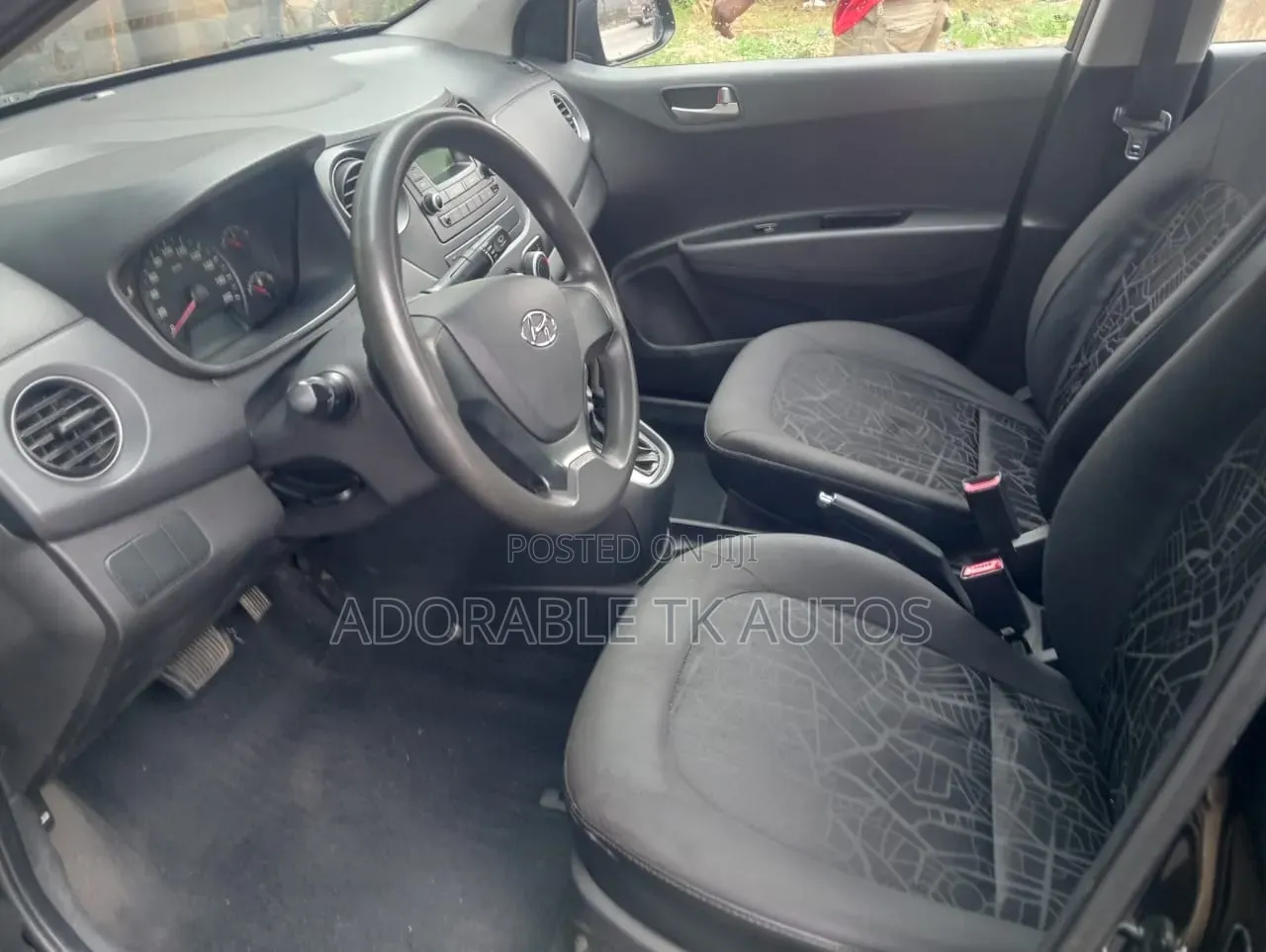 Hyundai Xcent 2015 Black