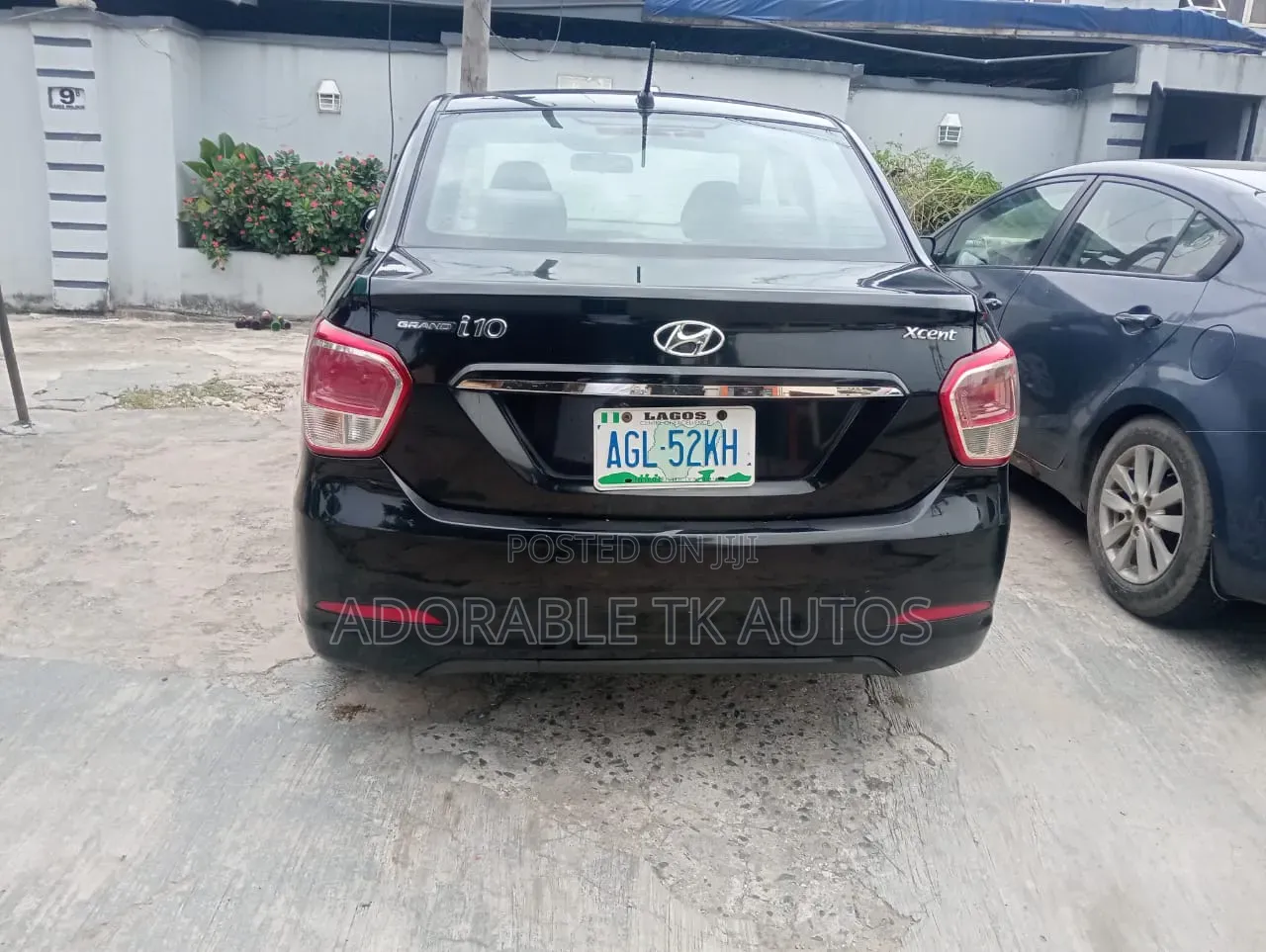 Hyundai Xcent 2015 Black
