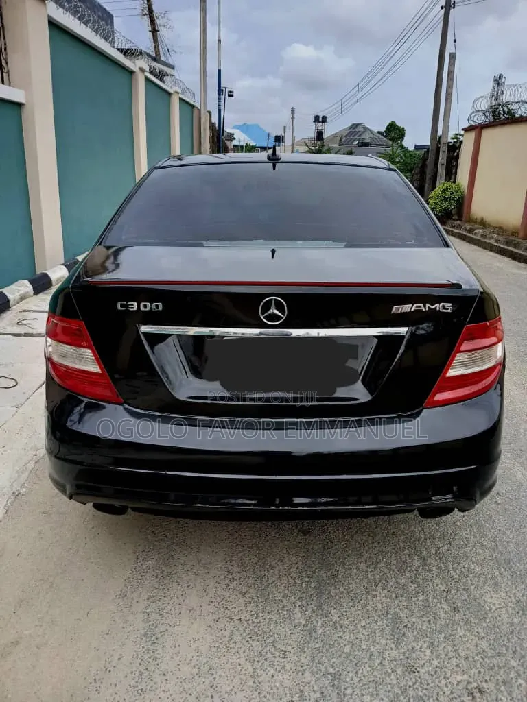 Mercedes-Benz C300 2008 Black