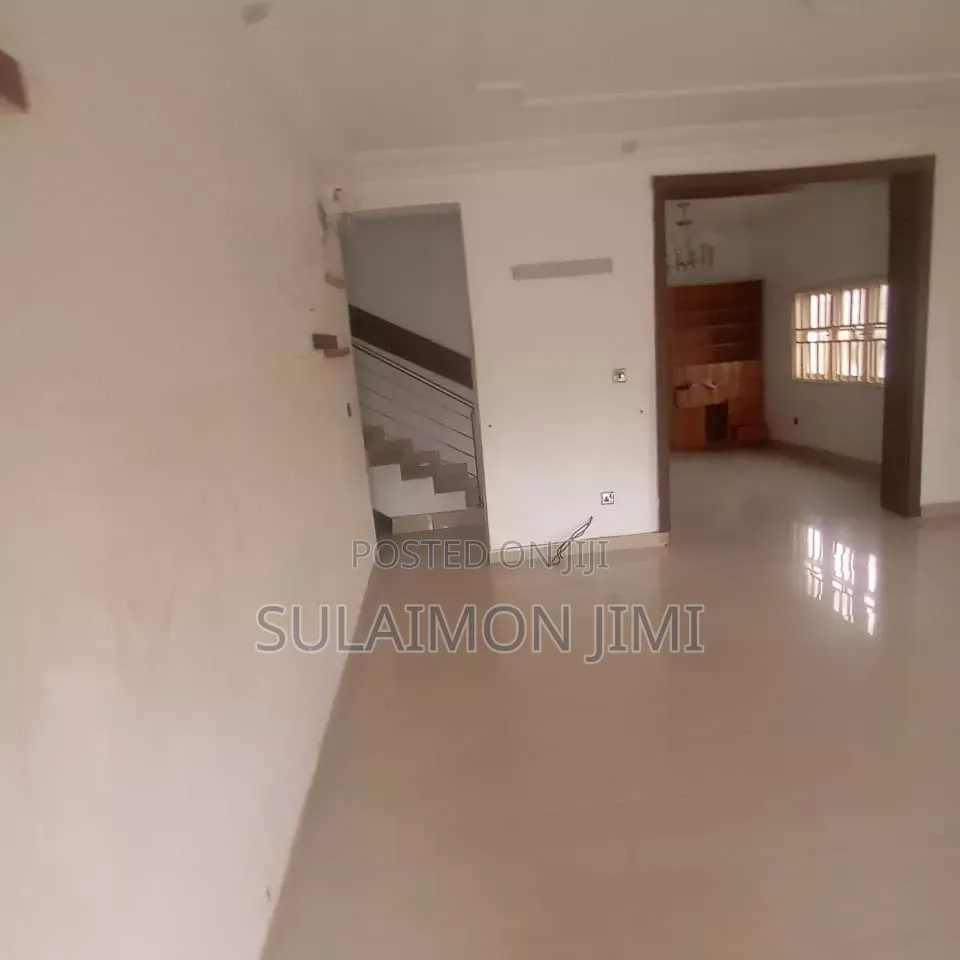 4bdrm Duplex in Gwarimpa Estate, Dawaki for rent