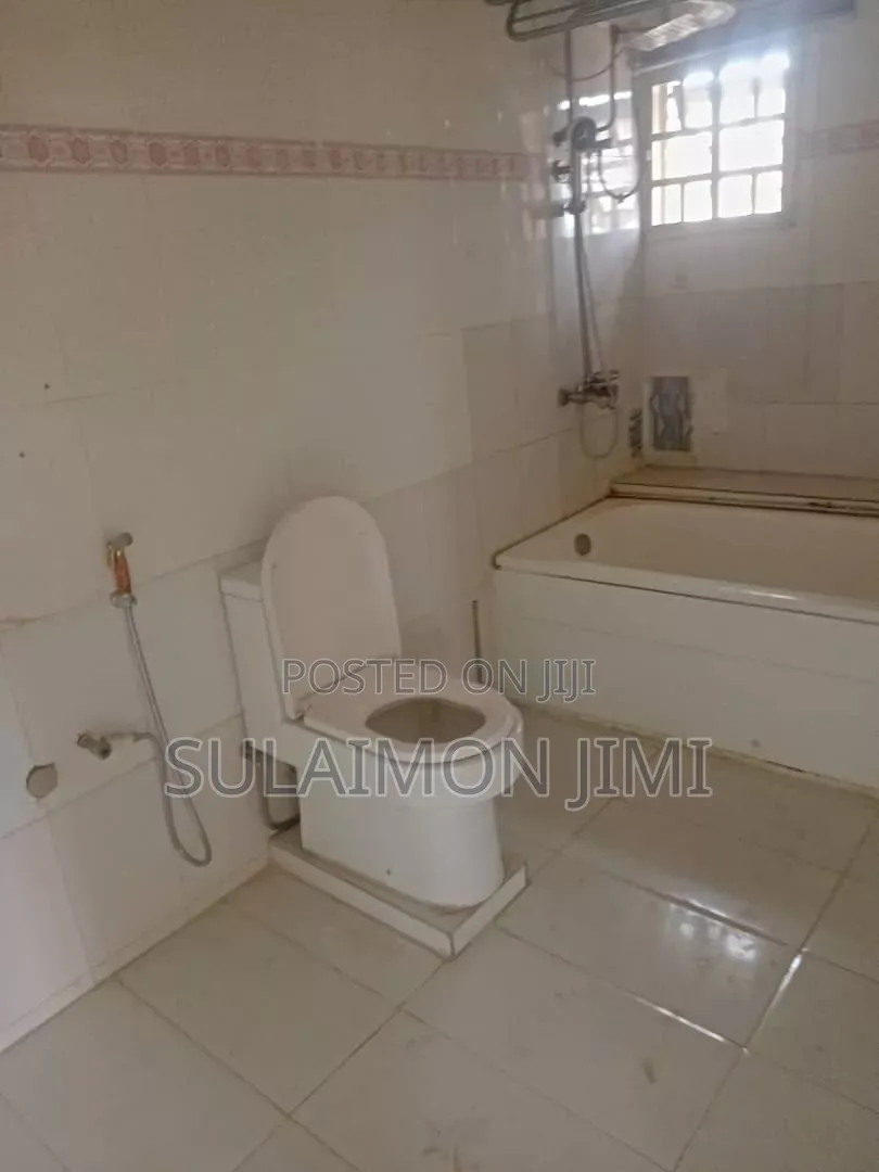 4bdrm Duplex in Gwarimpa Estate, Dawaki for rent