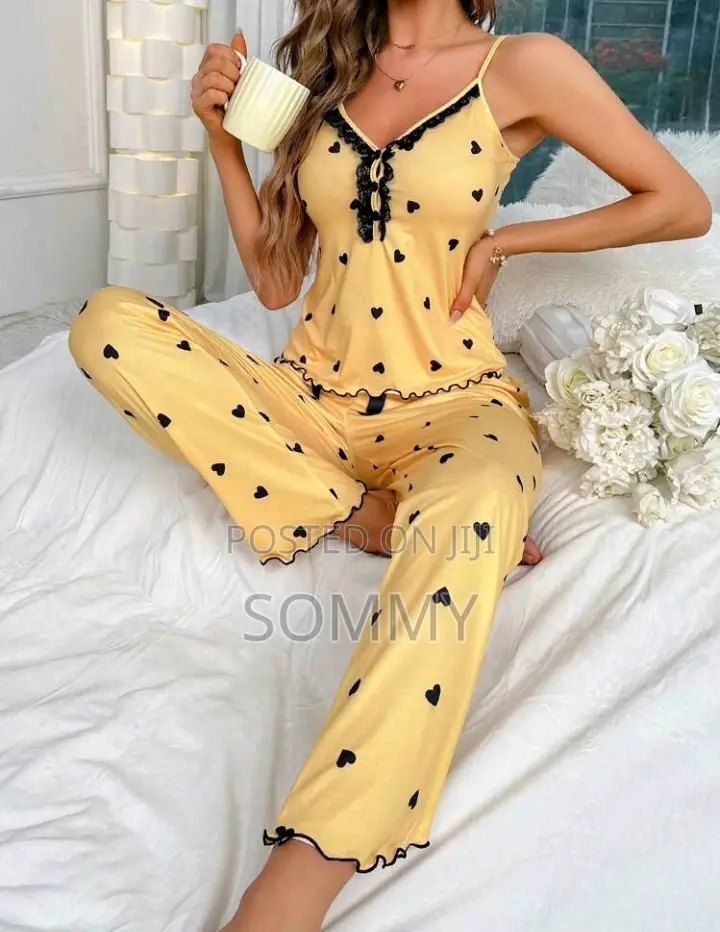 Heart Print Contrast Lace Bow Front Cami PJ Set / Pajama Set Bow Tie