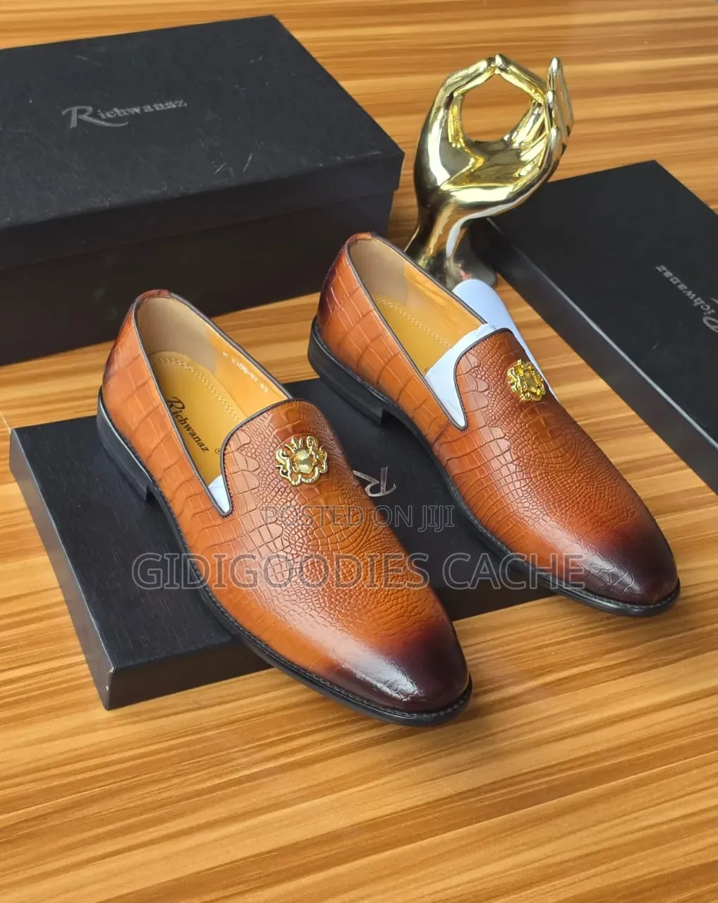 Men's Embossed Leather Loafers With Gold Emblem