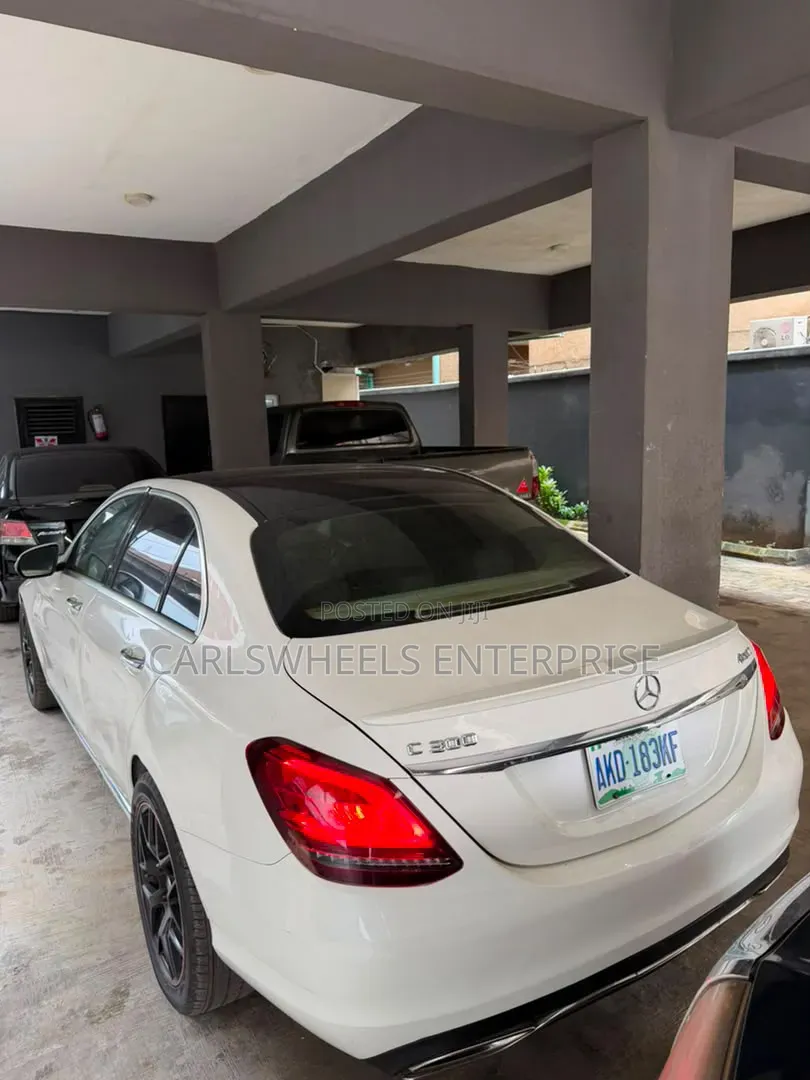 Mercedes-Benz C300 2016 White