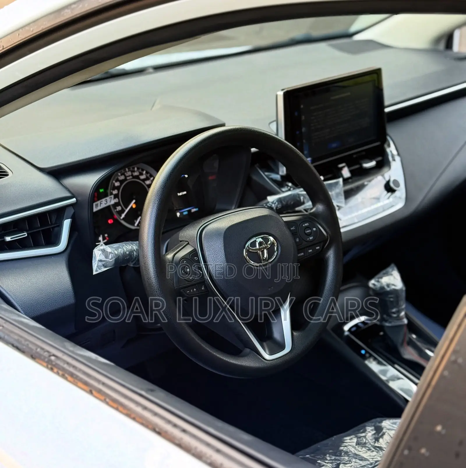 New Toyota Corolla 2025 White