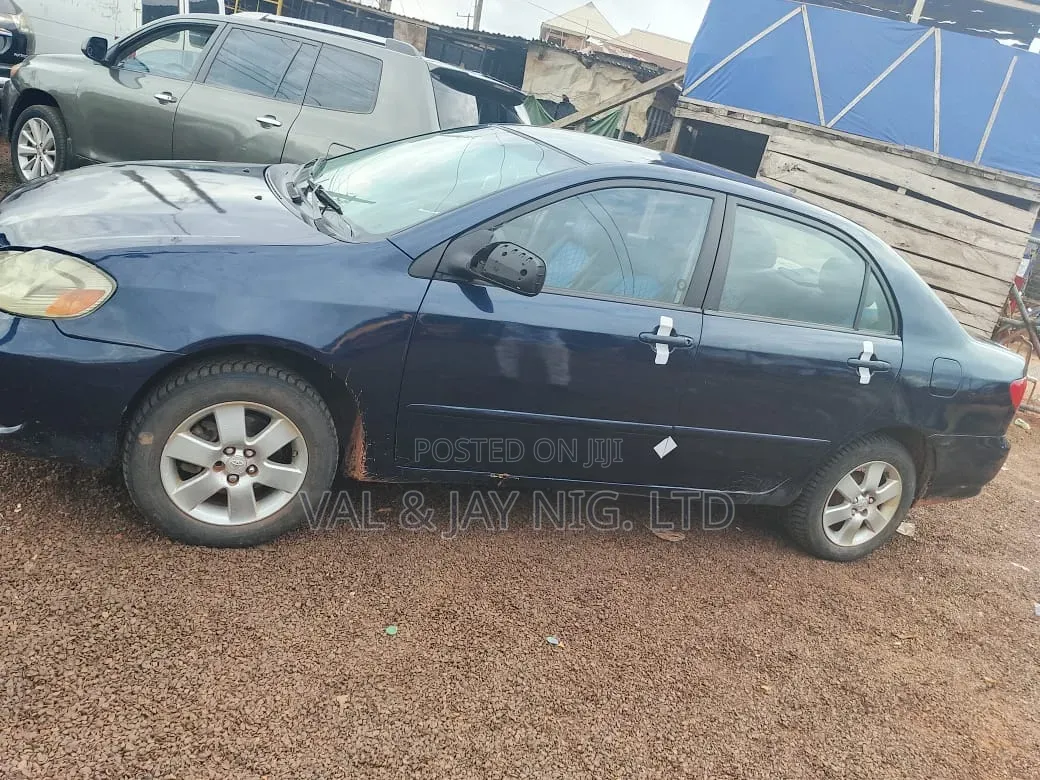 Toyota Corolla 2002 Blue