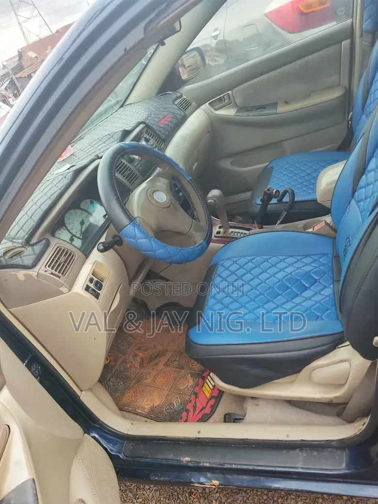 Toyota Corolla 2002 Blue