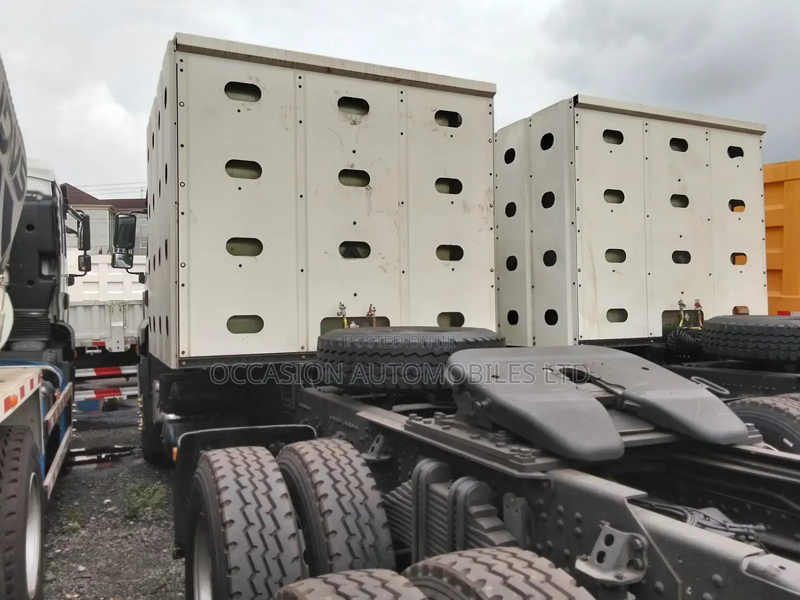 Shacman Sagmoto Tractor Unit Truck 10 Tires Brand New