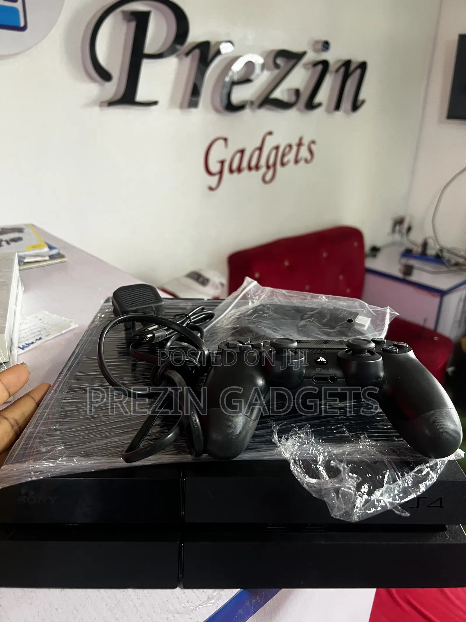 Sony PlayStation 4 Slim Hacked