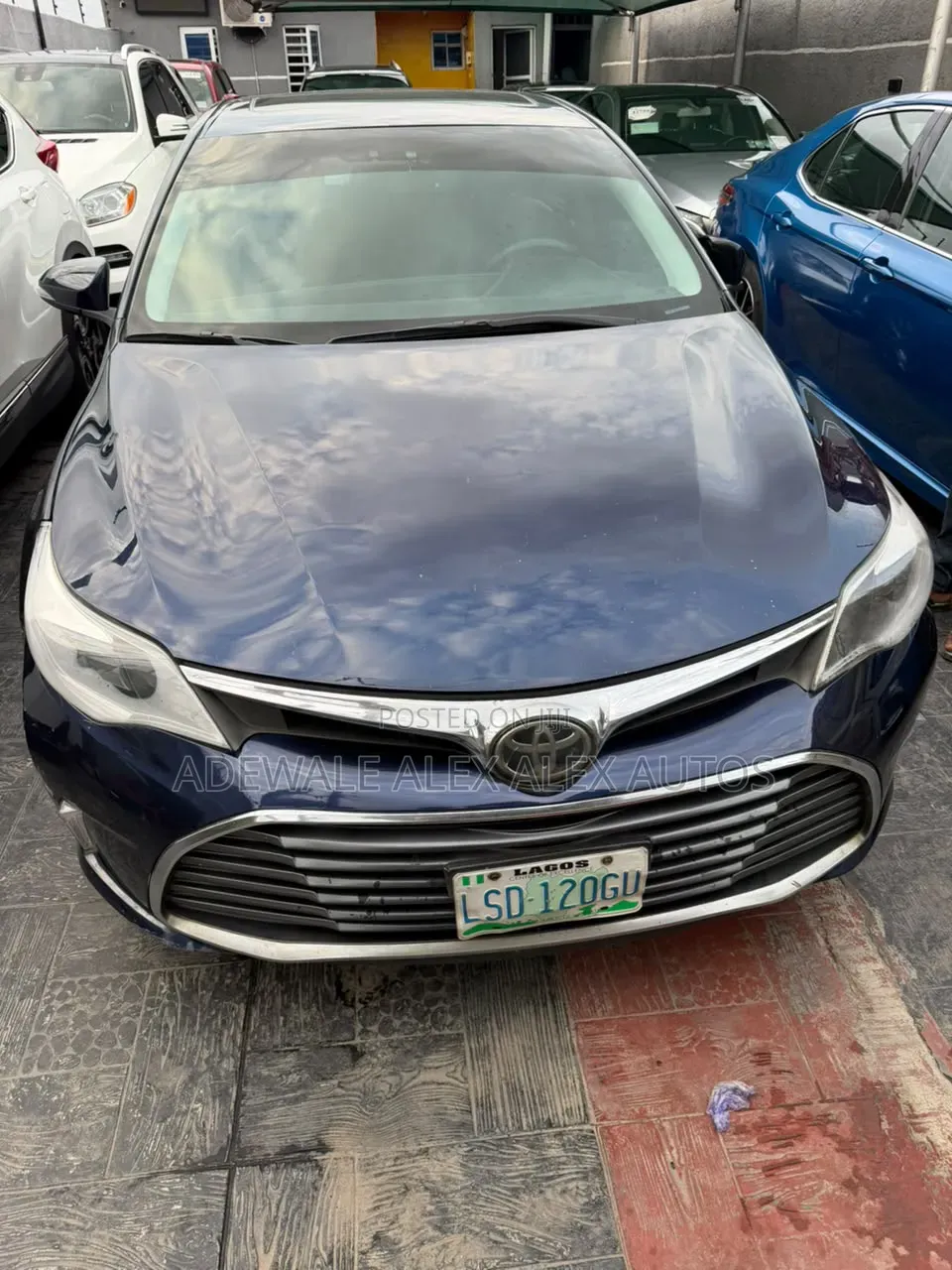 Toyota Avalon XLE Sedar FWD (3.5L 6cyl 6A) 2013 Blue