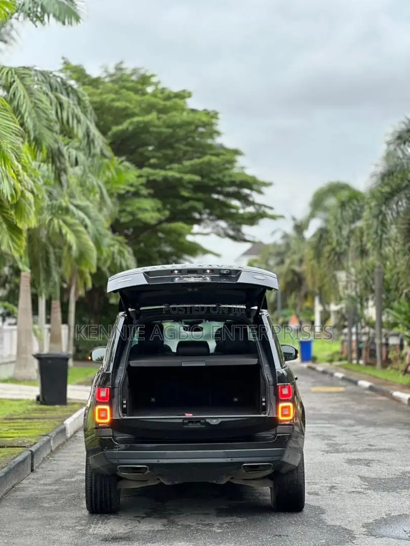Land Rover Range Rover Vogue 2020 Black