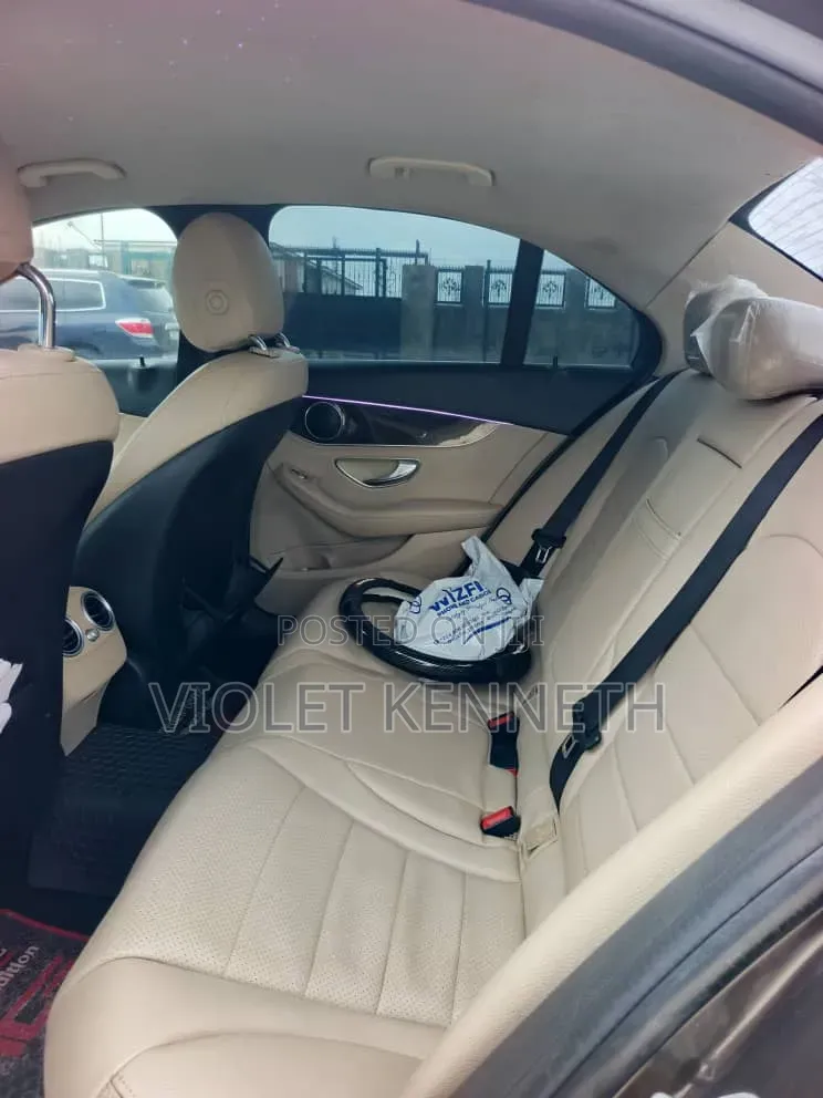 Mercedes-Benz C300 2015 Gray