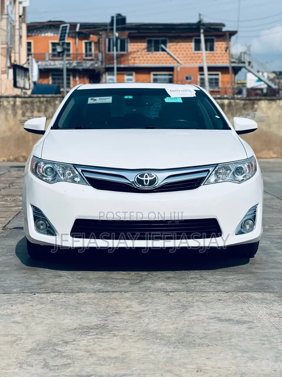 Toyota Camry XLE 4dr Sedan (2.5L 4cyl 6A) 2014 White