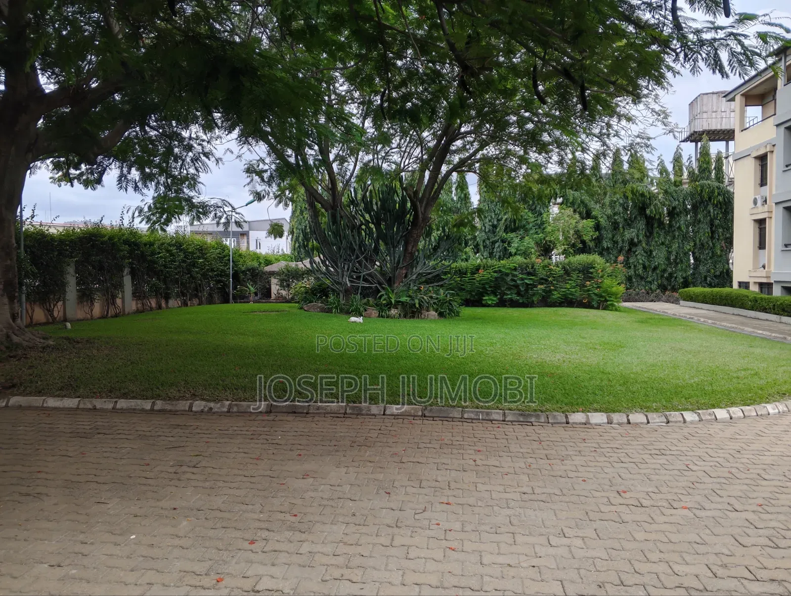 20bdrm House in Tuscany Del Rio, Katampe (Main) for sale