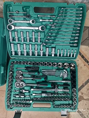 151pcs Socket/Drive Tool Set 1⁄2 1⁄4 3⁄8 Mechanic