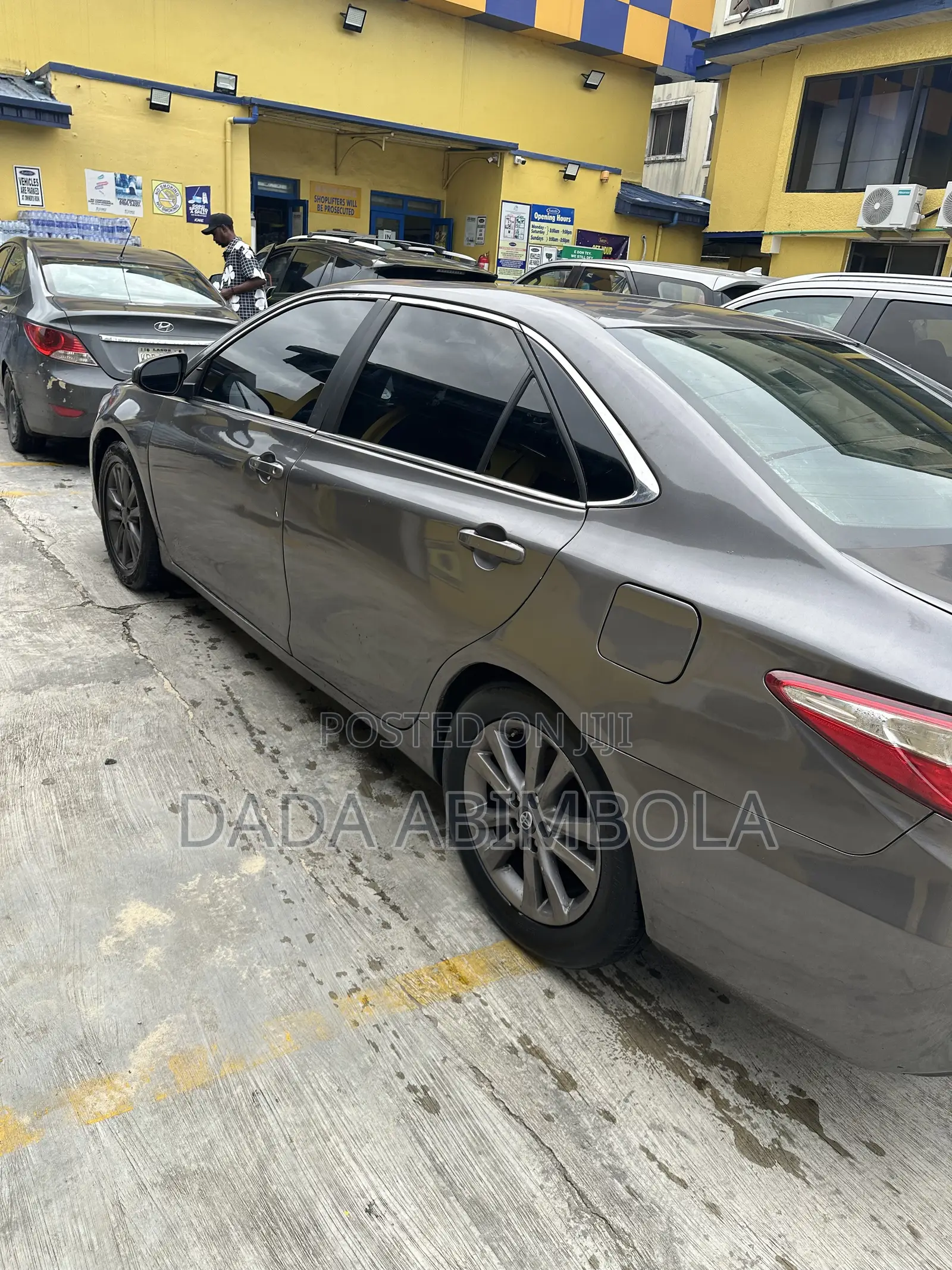 Toyota Camry LE 4dr Sedan (2.5L 4cyl 6A) 2016 Brown
