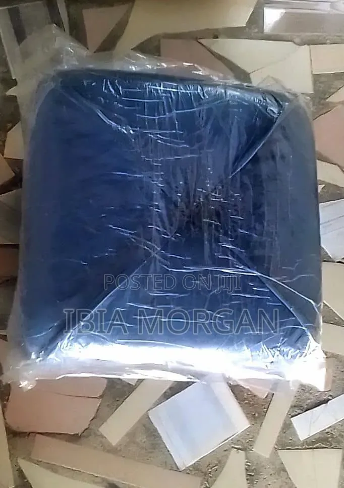 Ètó 15x15 Inches Ottoman