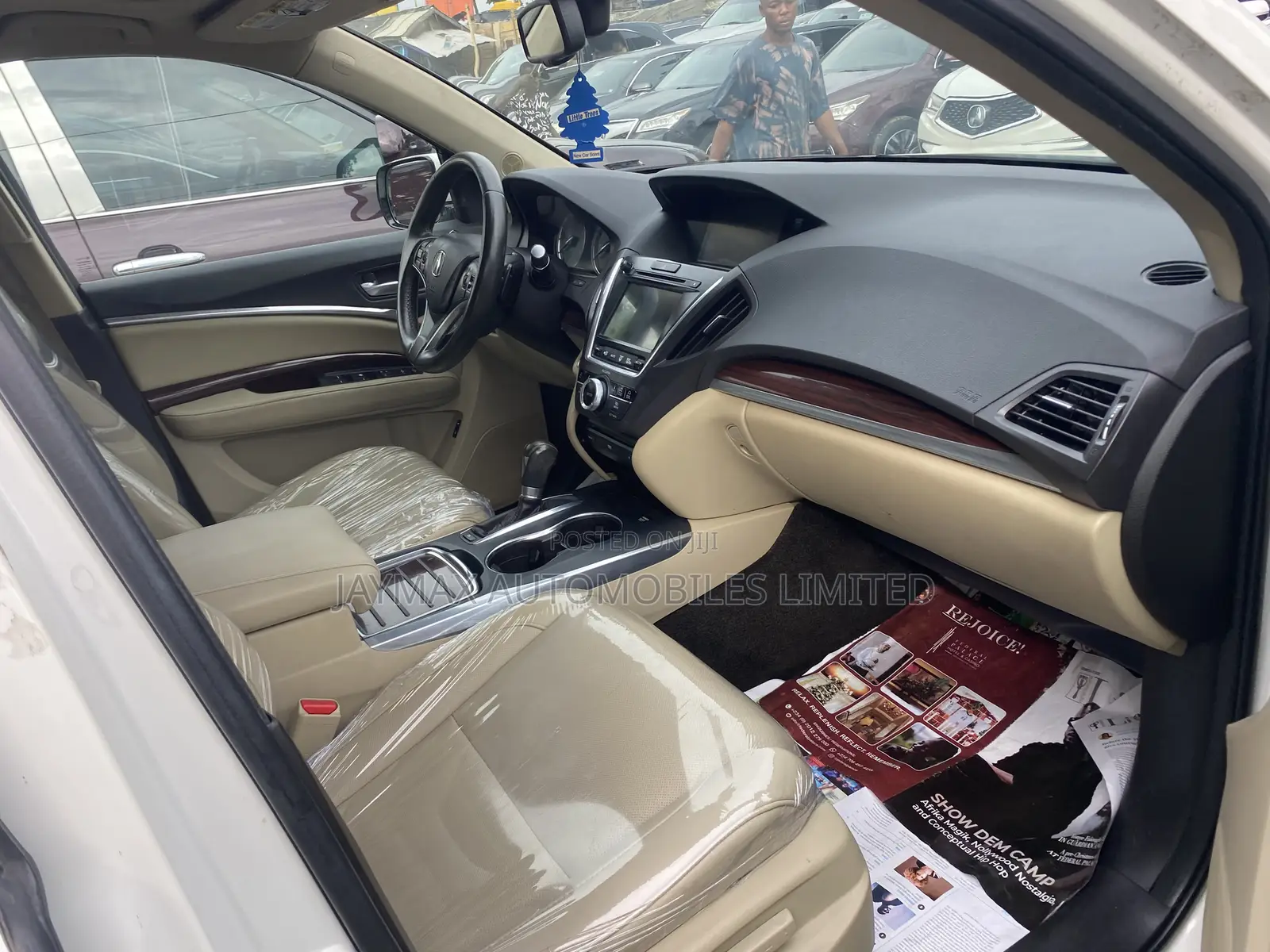 Acura MDX Advance and Entertainment Packages 4dr SUV (3.5L 6cyl 6A)