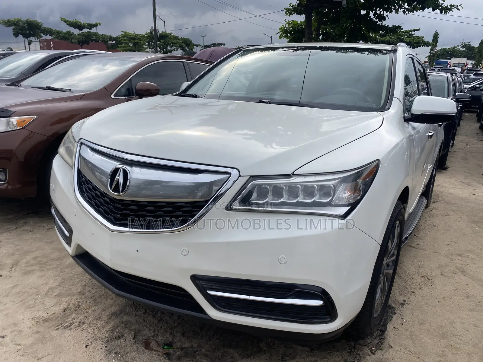 Acura MDX Advance and Entertainment Packages 4dr SUV (3.5L 6cyl 6A)
