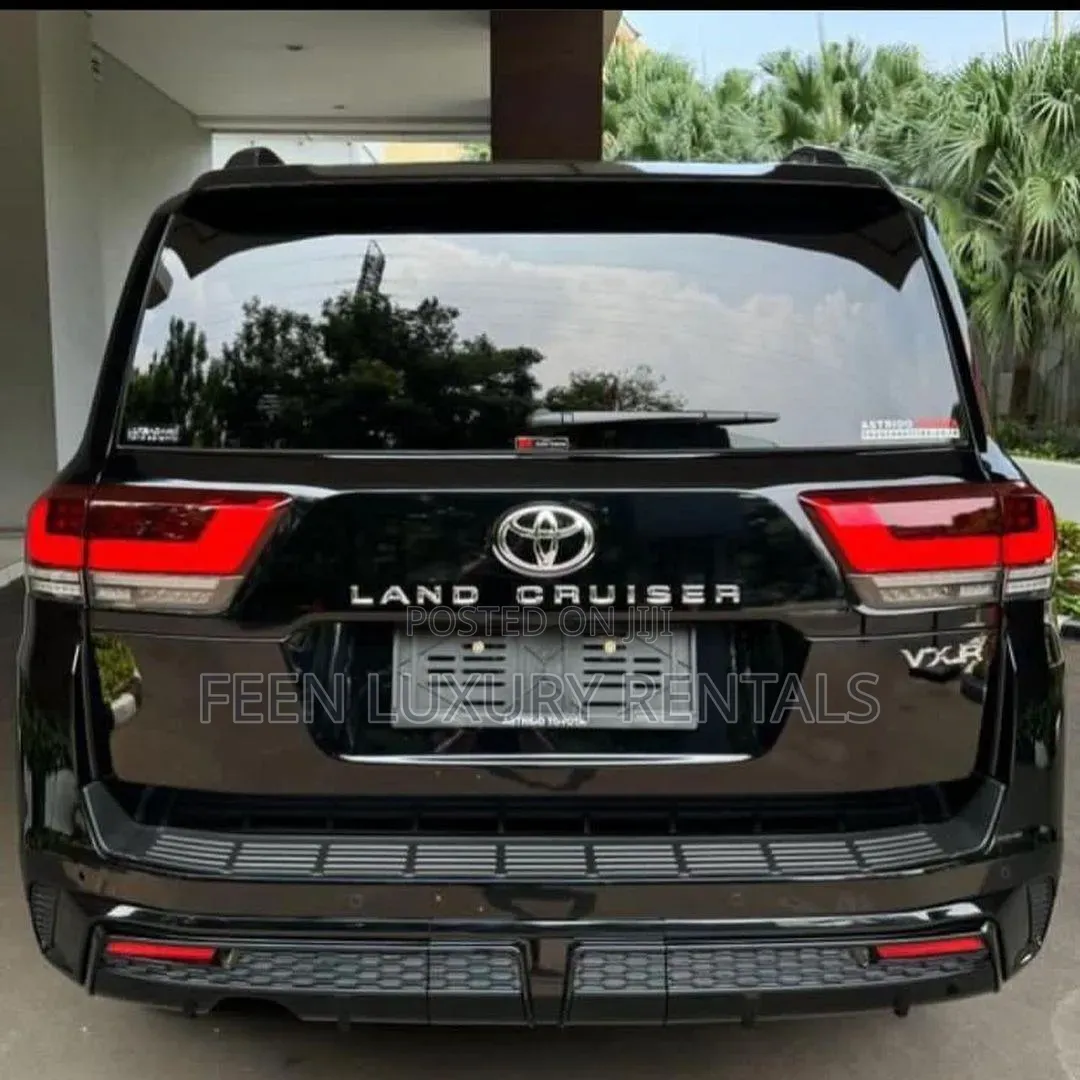 Land Cruiser 2023 Available for Rent