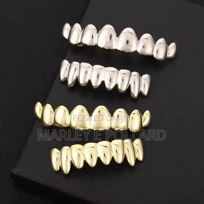 Full Teeth Gold or Silver Teeth Grillz