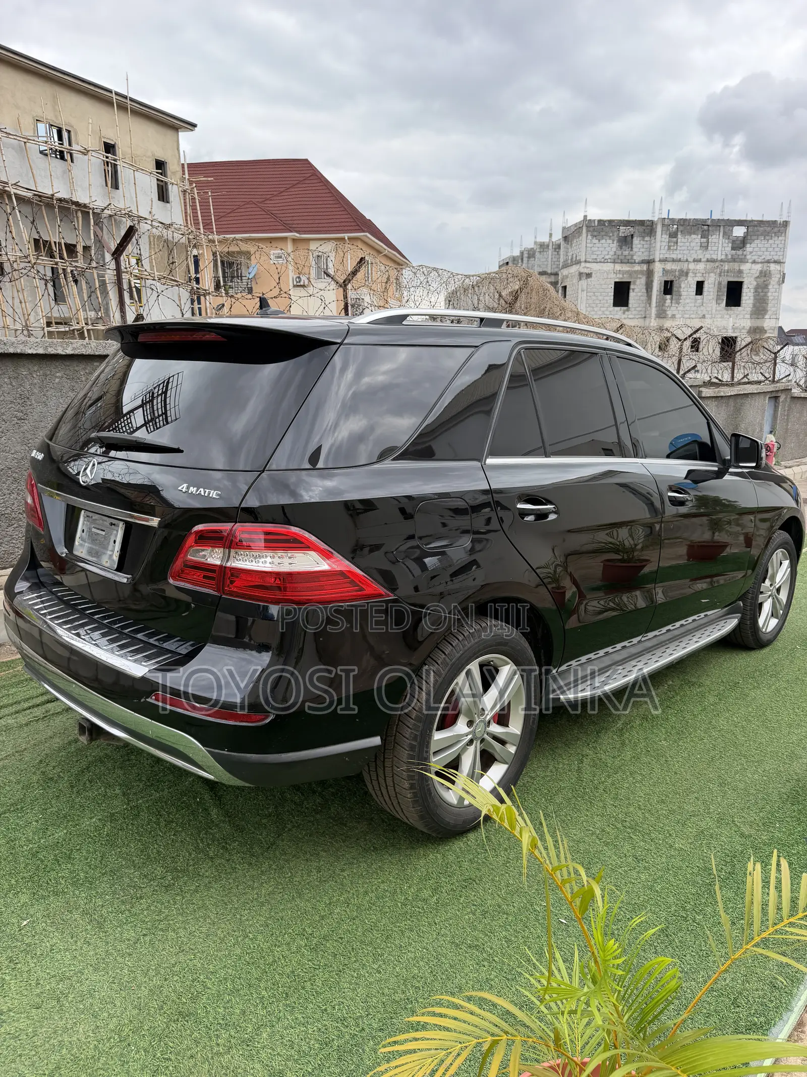 Mercedes-Benz M Class ML350 4MATIC 4dr SUV AWD (3.5L 6cyl 7A) 2014
