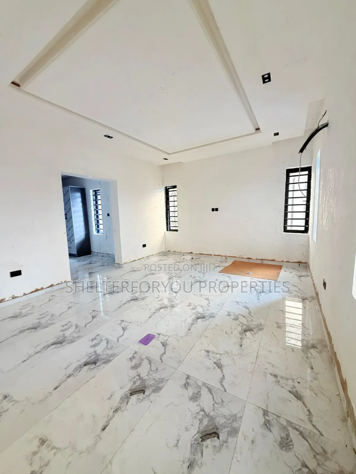 4bdrm Duplex in Phase 1 / Gbagada for sale