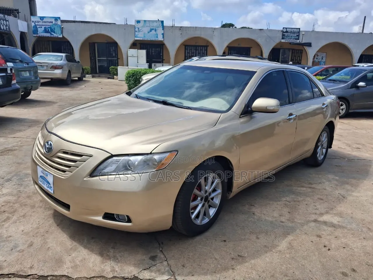 Toyota Camry LE 4dr Sedan (2.4L 4cyl 5A) 2007 Gold
