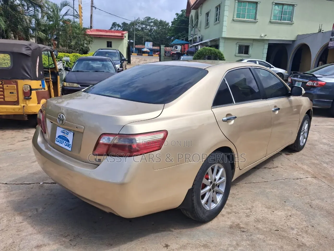 Toyota Camry LE 4dr Sedan (2.4L 4cyl 5A) 2007 Gold