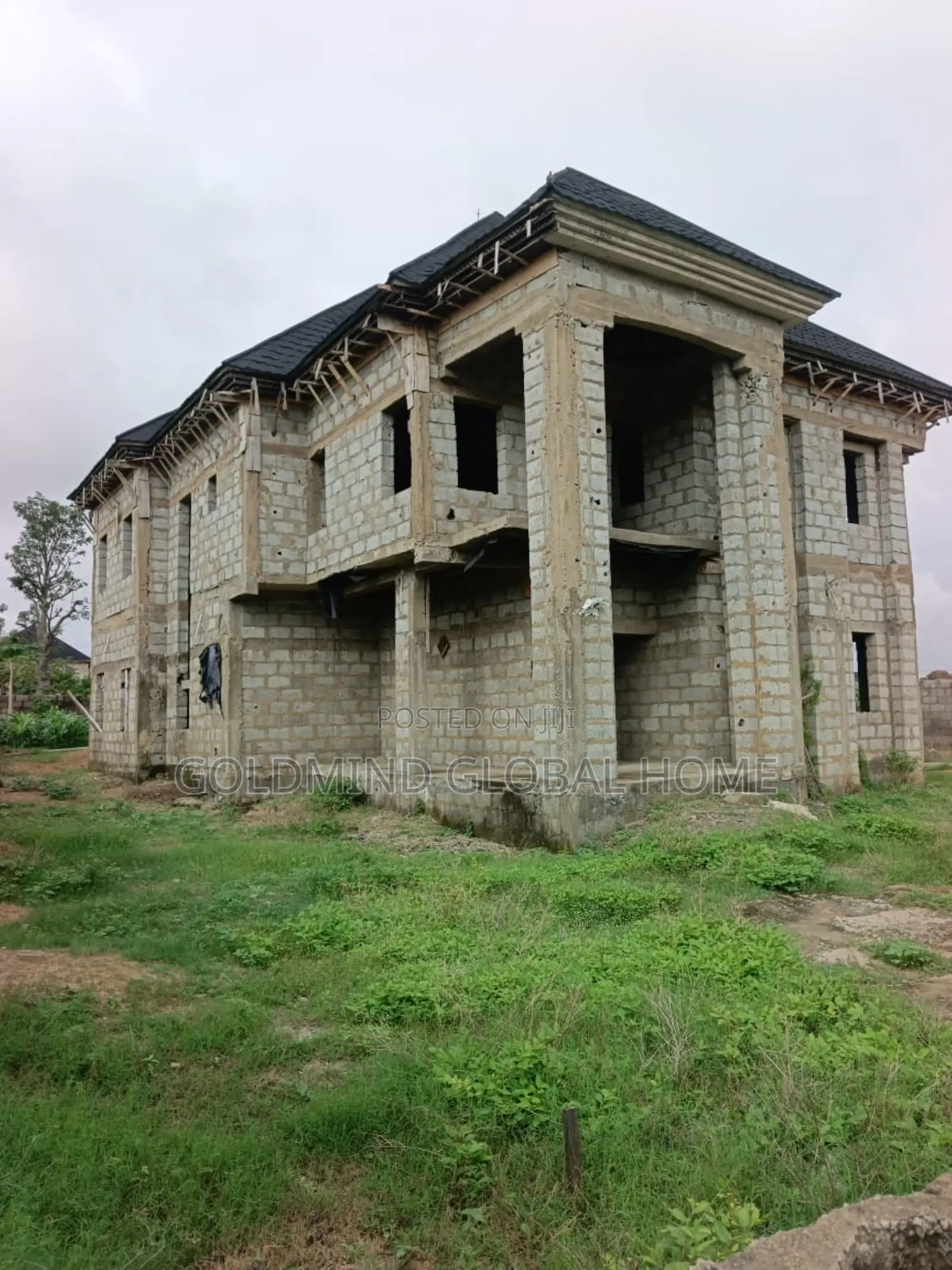 4bdrm Duplex in Lugbe District., FHA for sale
