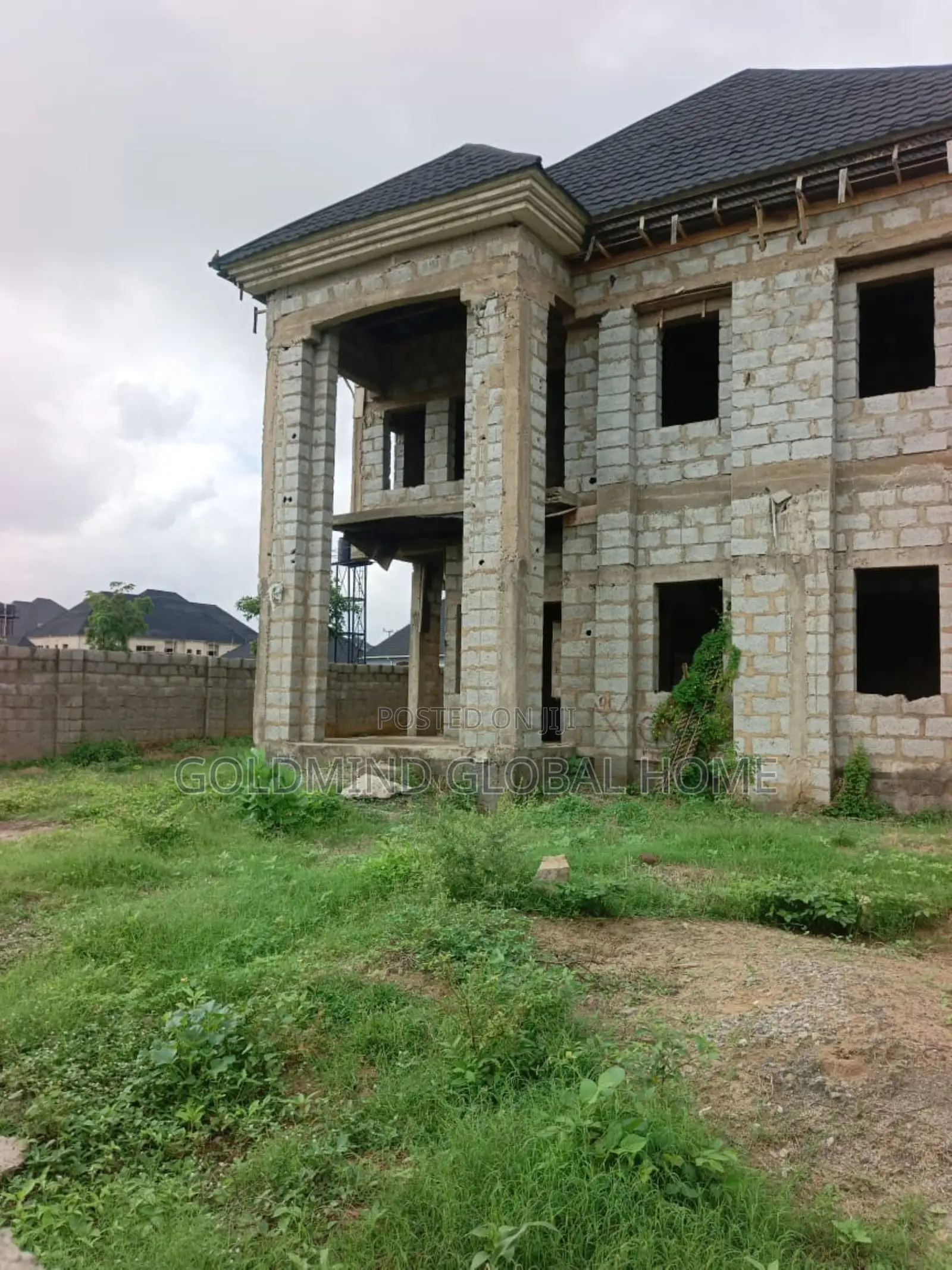 4bdrm Duplex in Lugbe District., FHA for sale