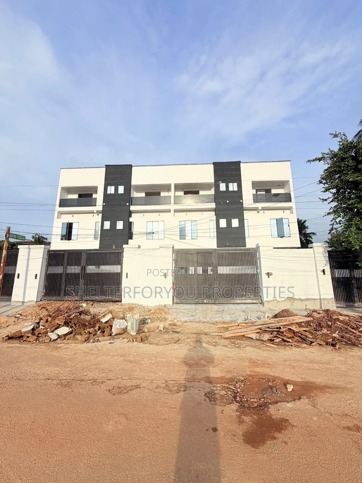 4bdrm Duplex in Ikeja GRA for sale