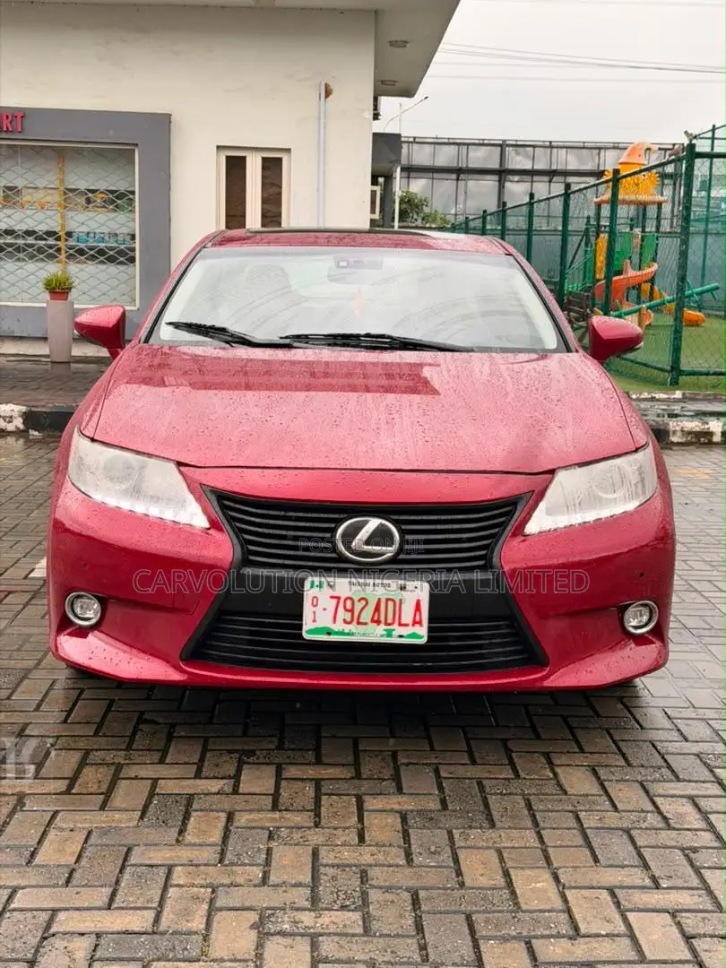 Lexus ES 350 FWD 2013 Red