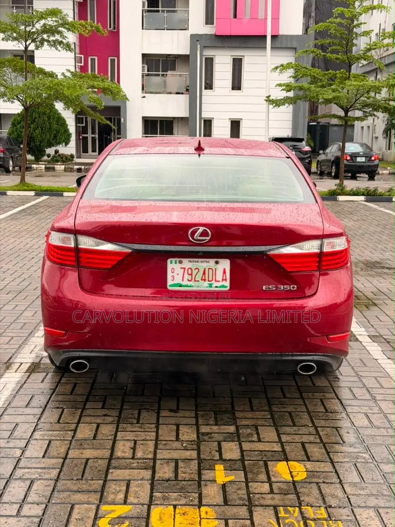 Lexus ES 350 FWD 2013 Red