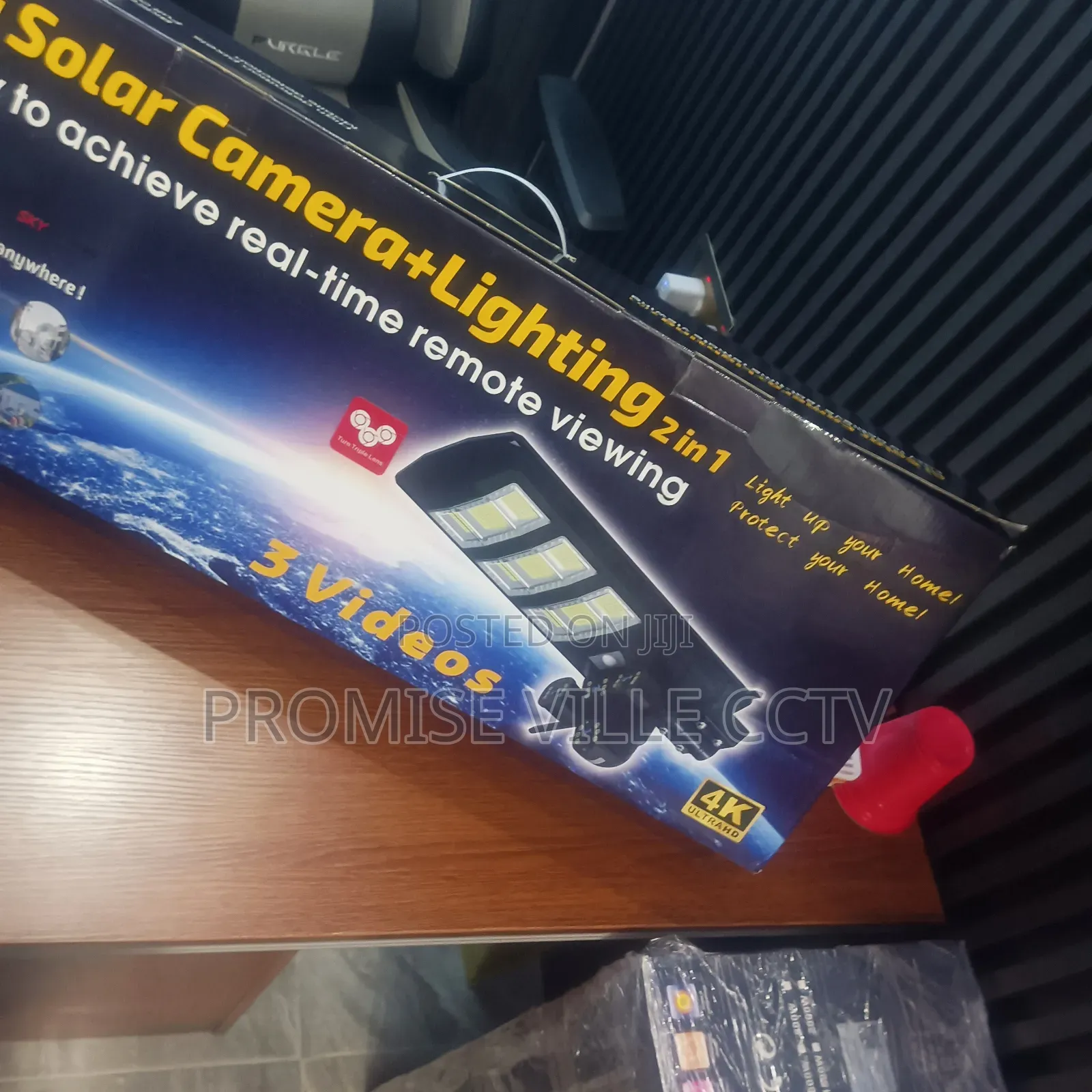 Led Solar Light + Camera