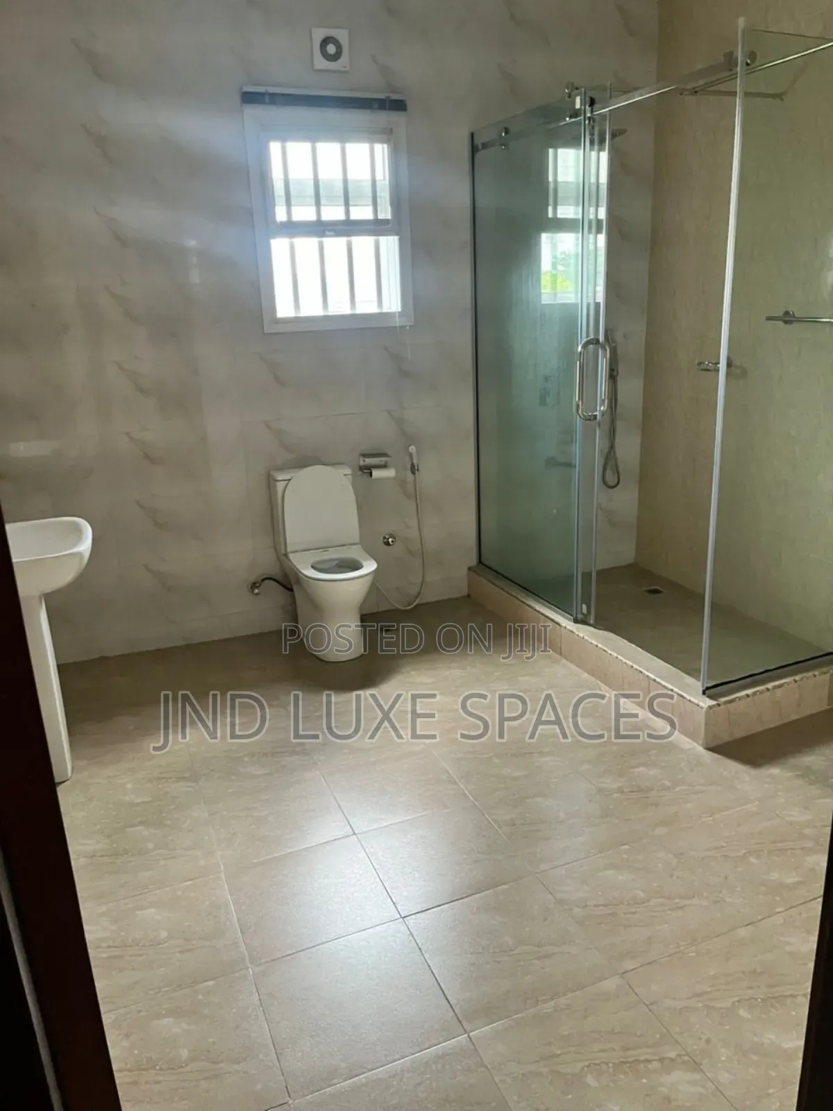 3bdrm Apartment in Victoria Island for rent