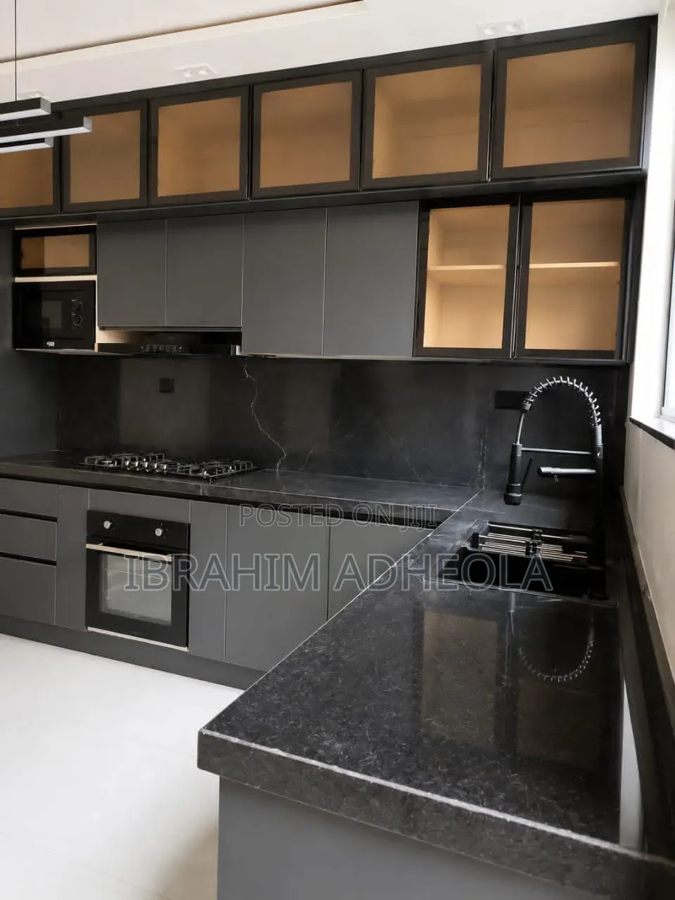 5bdrm Duplex in Lekki Phase1 for sale