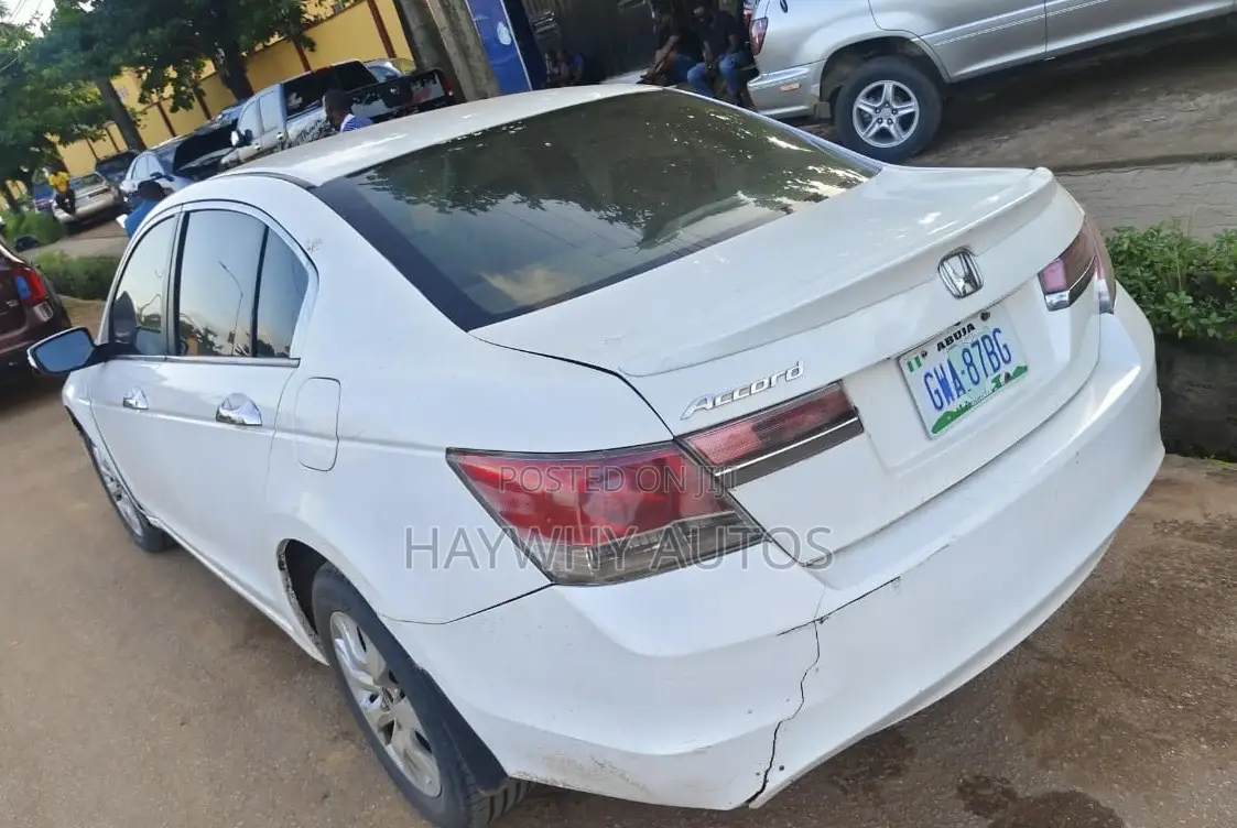 Honda Accord 2.2 DTEC Sedan Automatic 2012 White