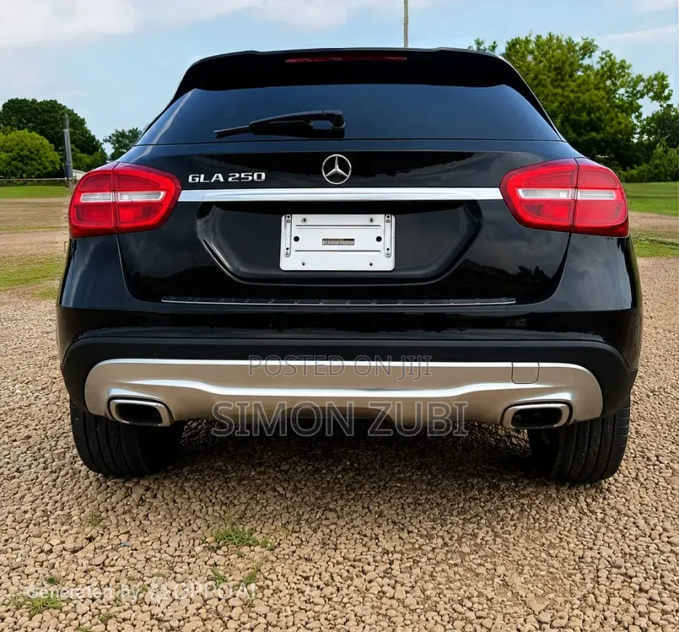 Mercedes-Benz GLA 250 2016 Black
