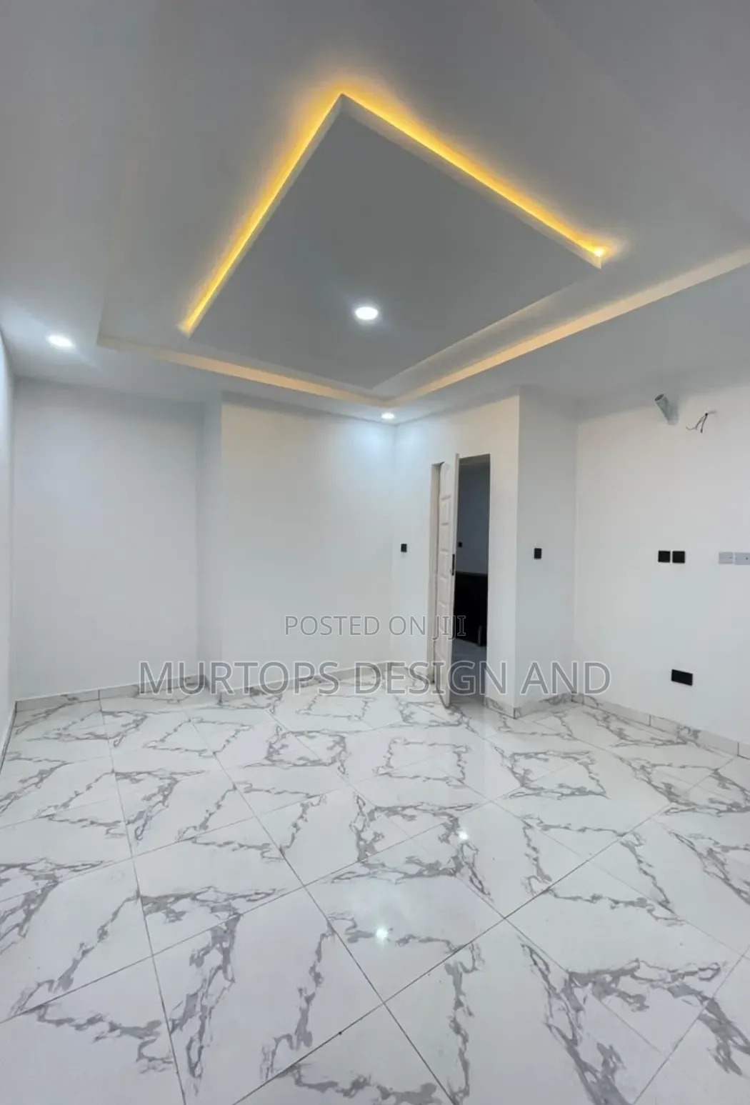 4bdrm Duplex in Onigbongbo for sale