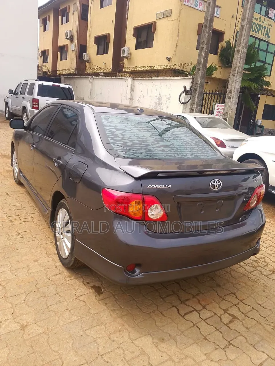 Toyota Corolla 2009 Gray