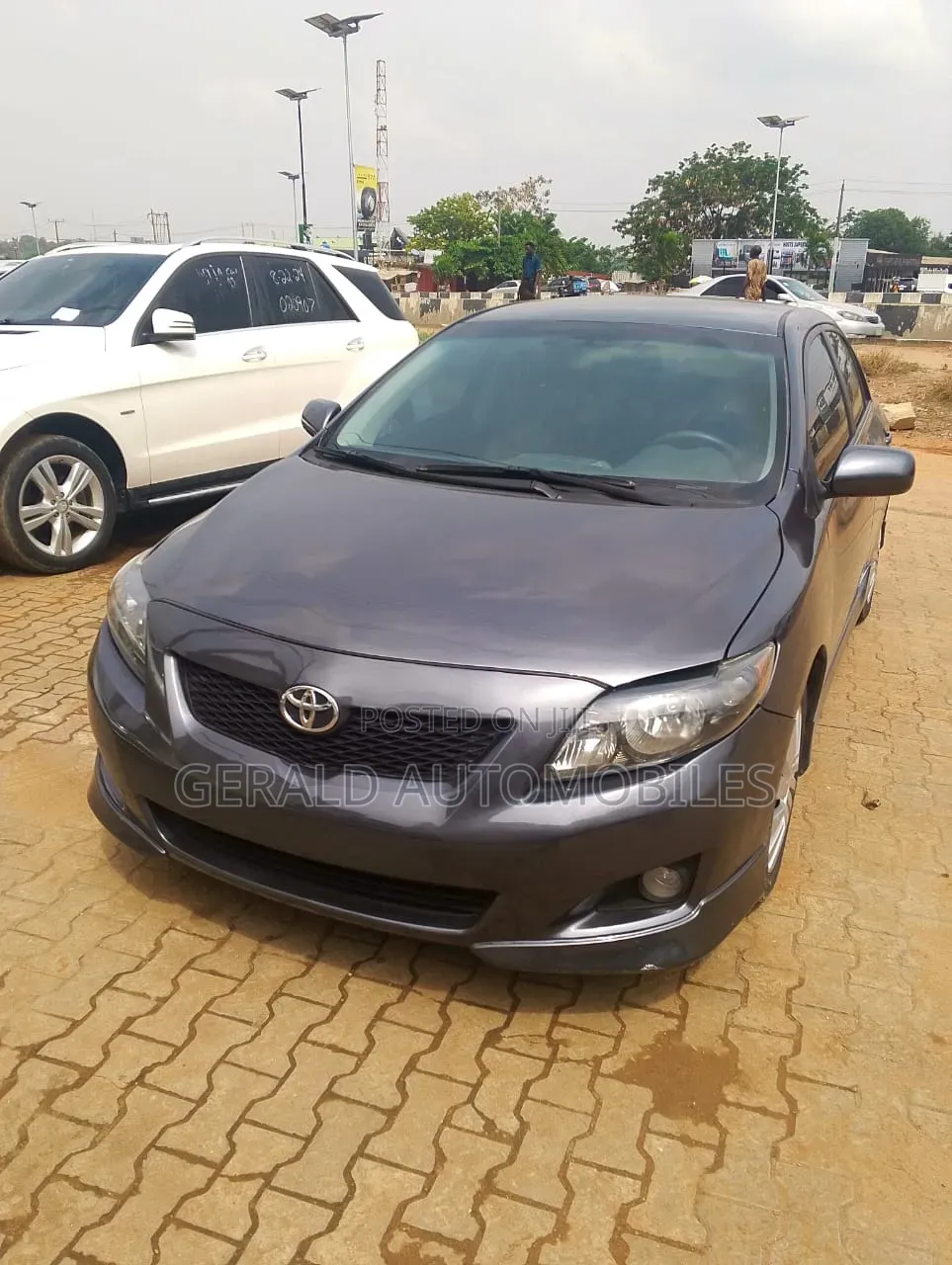 Toyota Corolla 2009 Gray