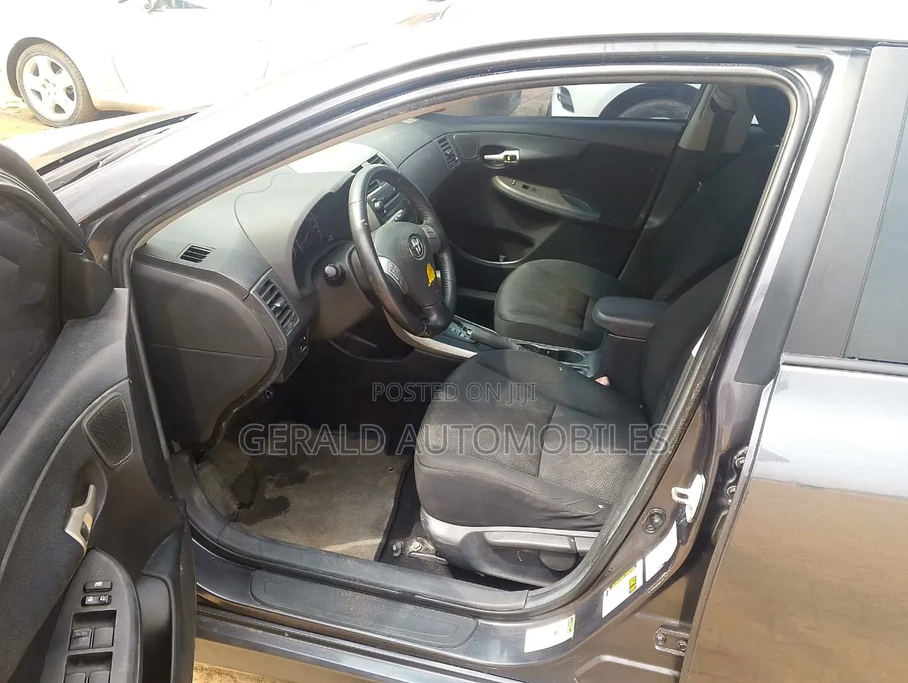Toyota Corolla 2009 Gray